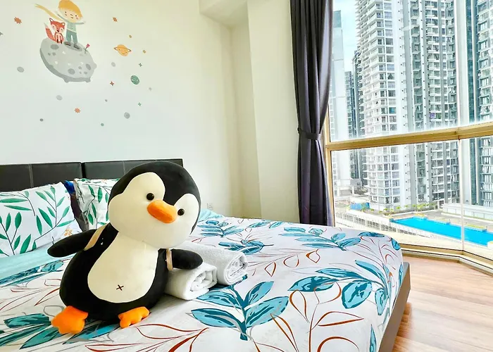 Legoland-4Mins Walk-Spacious-Kids Friendly With Bathtub@ Happy Travel- Afinity Residency