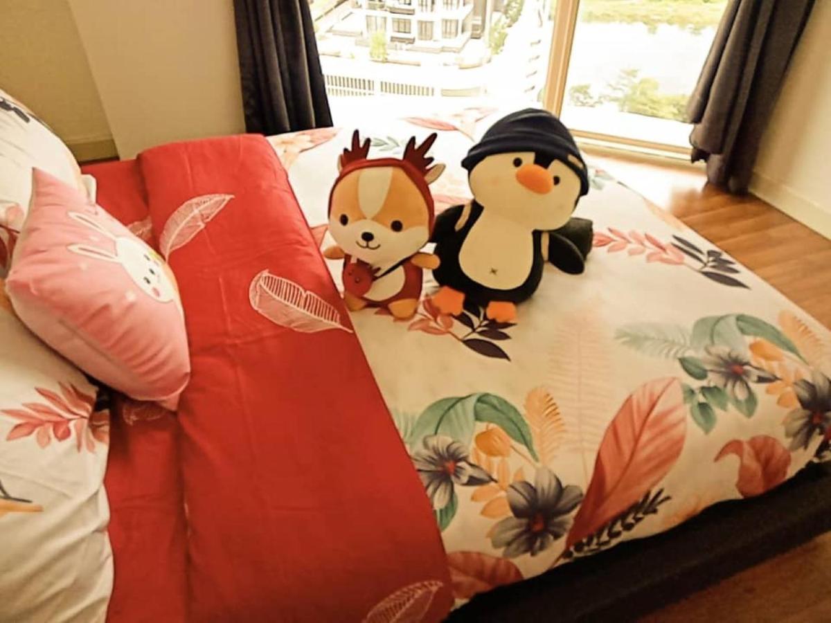 Legoland-4mins Walk-spacious-kids Friendly With Bathtub@ Happy Travel- Afinity Residency Apartment *