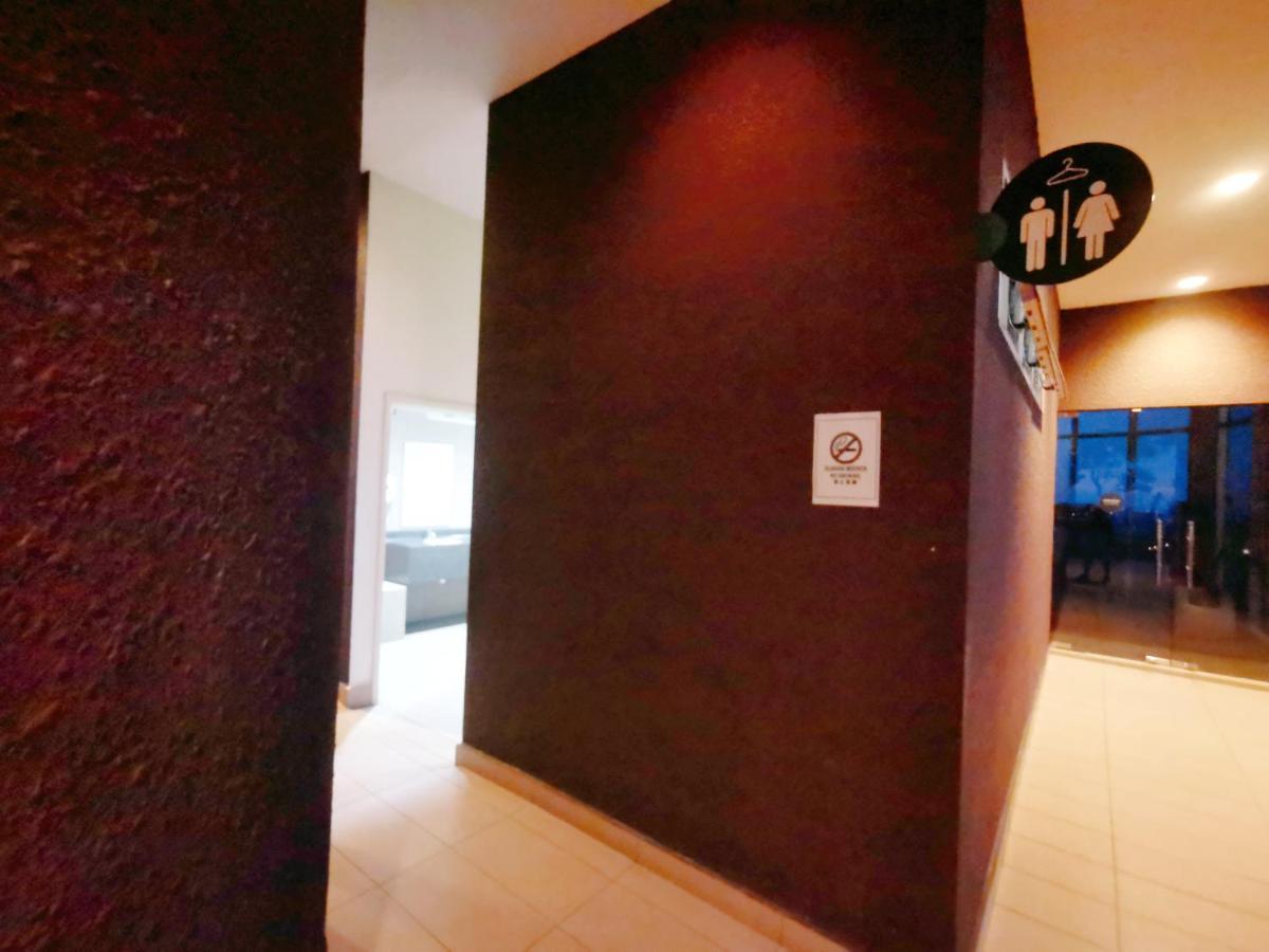 Legoland-4mins Walk-spacious-kids Friendly With Bathtub@ Happy Travel- Afinity Residency Apartment Nusajaya (Iskandar Puteri)