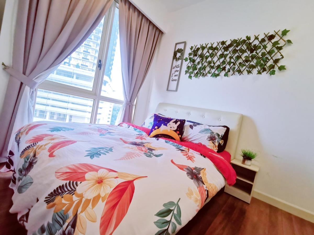 Legoland-4mins Walk-spacious-kids Friendly With Bathtub@ Happy Travel- Afinity Residency Apartment *