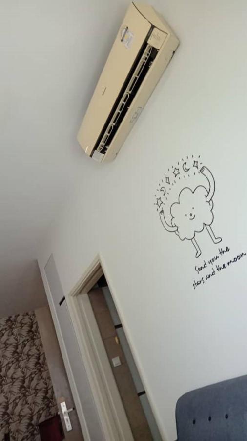 Legoland-4mins Walk-spacious-kids Friendly With Bathtub@ Happy Travel- Afinity Residency Apartment