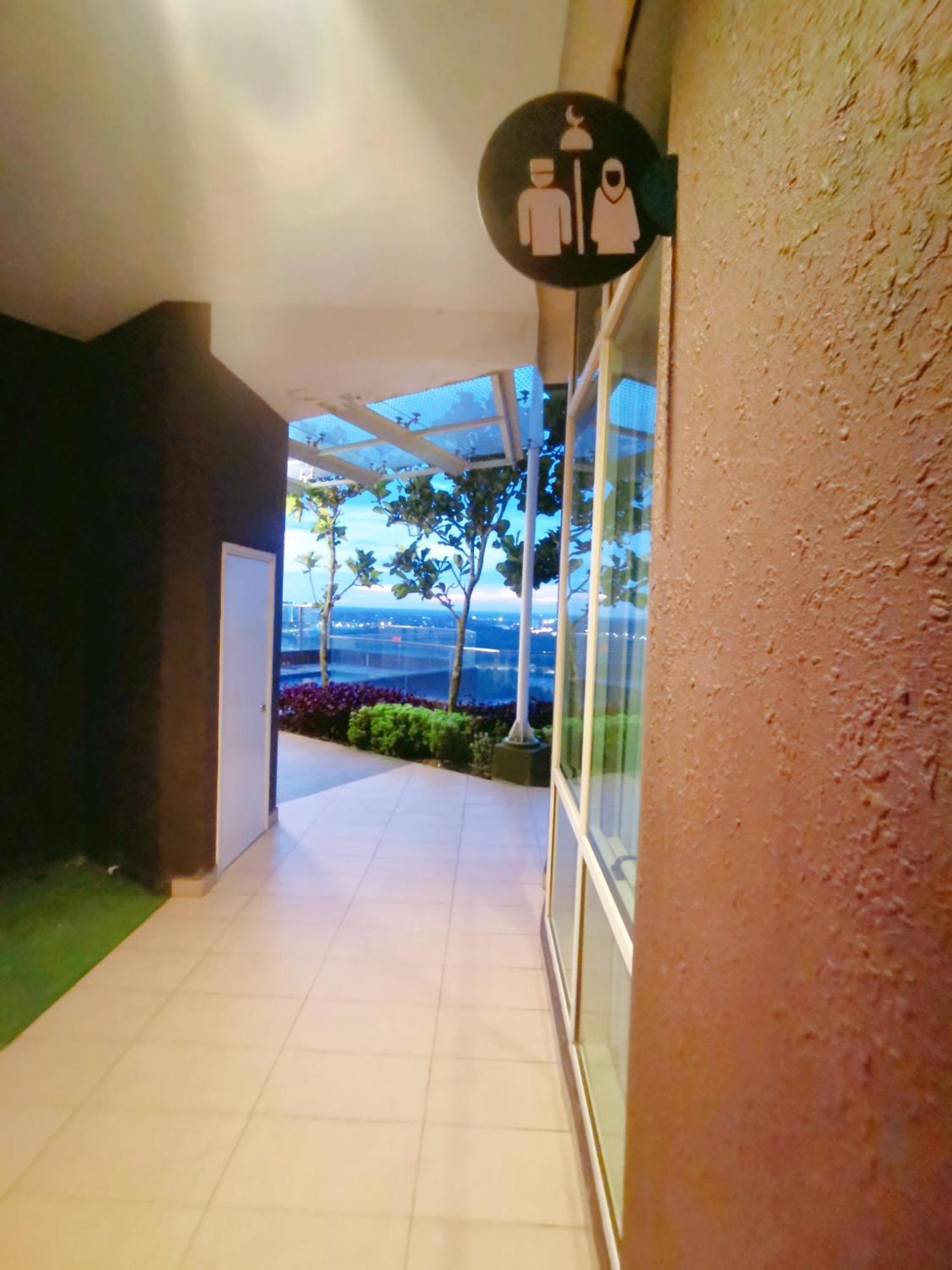 Apartment Legoland-4mins Walk-spacious-kids Friendly With Bathtub@ Happy Travel- Afinity Residency *